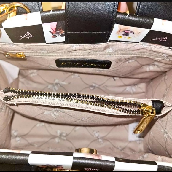 Betsey Johnson NWT Black White Checkered Dog Satchel Crossbody Purse (J - Picture 7 of 15